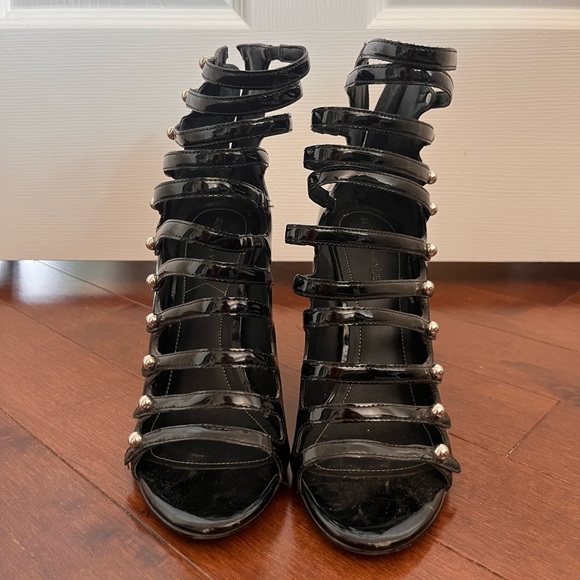 Kendall & Kylie Strappy Stiletto High Heels, Black Patent Leather, size 7.5 - Picture 2 of 7